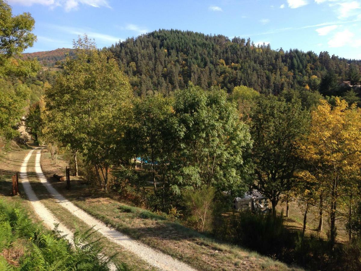 Domaine De Clarat Hotel Lafarre  Kültér fotó