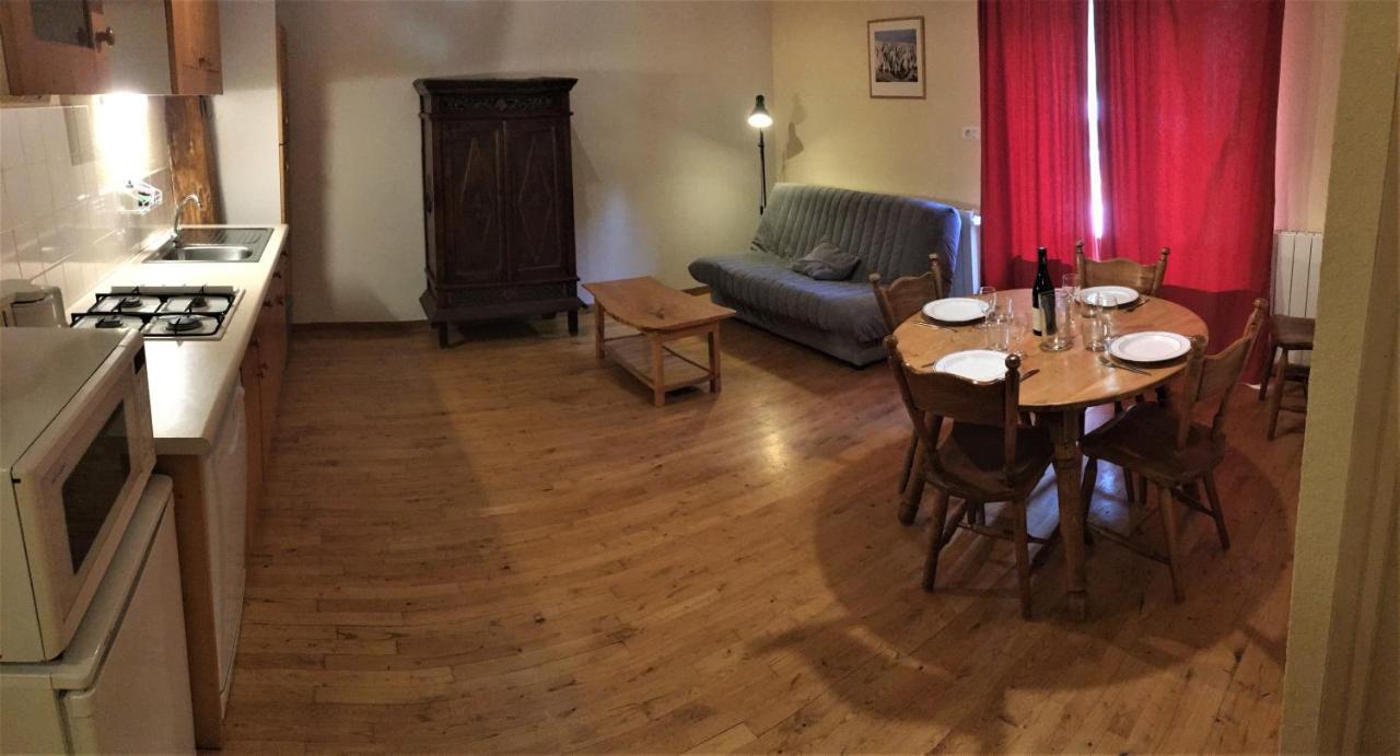 Domaine De Clarat Hotel Lafarre  Kültér fotó